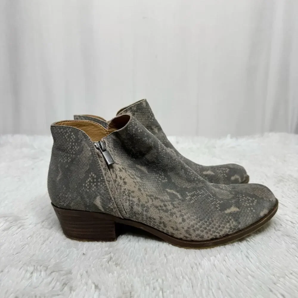LUCKY BRAND / Bekleen tan gray snakeskin printed suede leather ankle boots / 8.5